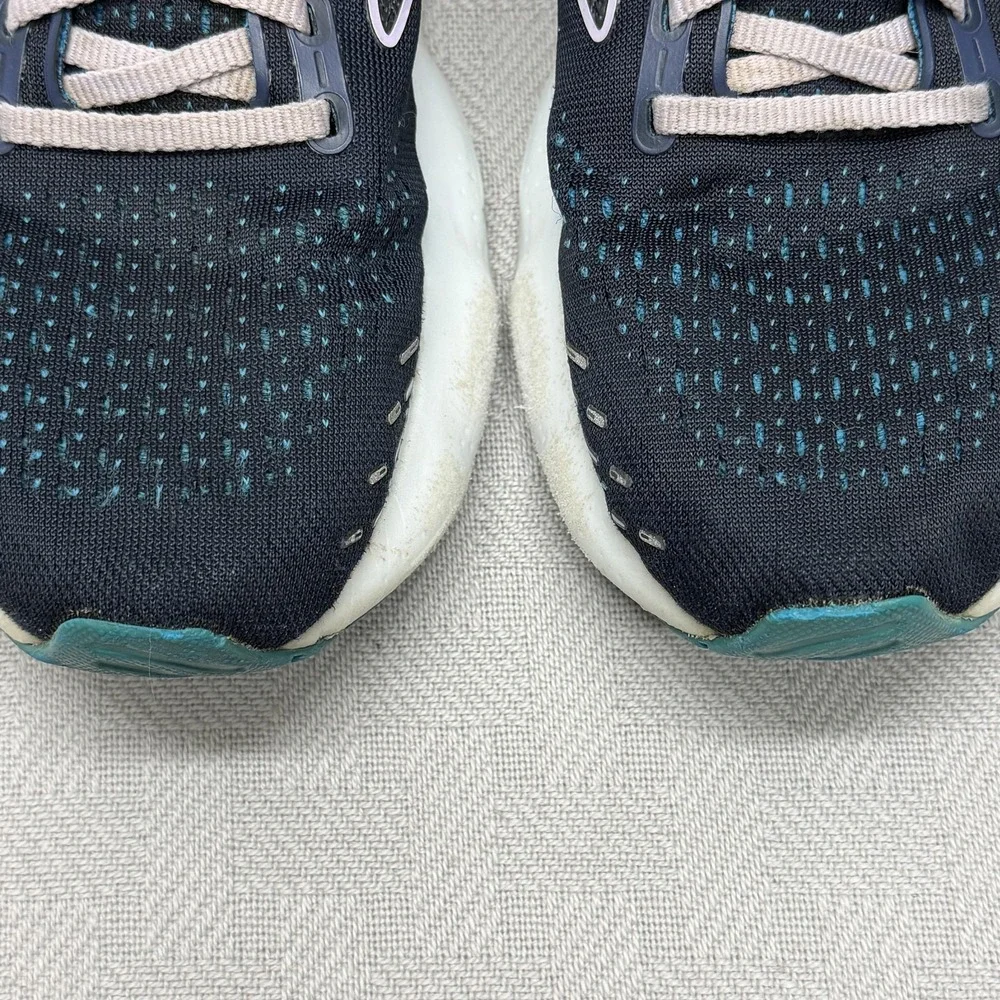 Brooks brand model